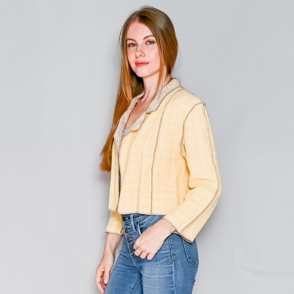 CHANEL Tweed Lightweight Yellow Jacket 09P size 34 - Picture 4 of 7